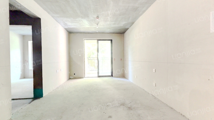 和昌水岸花城桂熙里二手房实景图