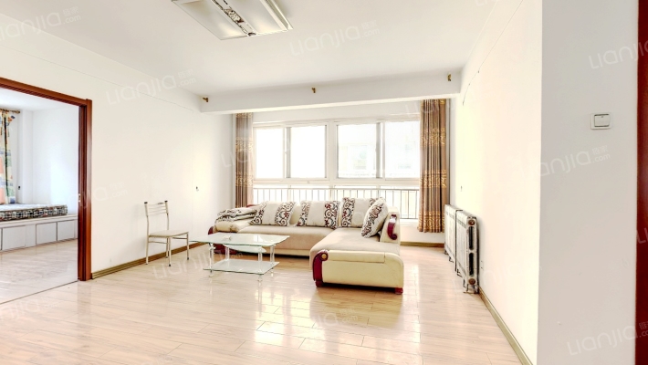 昊佳花苑二手房实景图