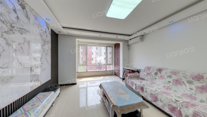 香蓝蒲河二手房实景图