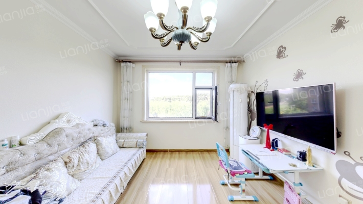 耿家河畔新居二手房实景图