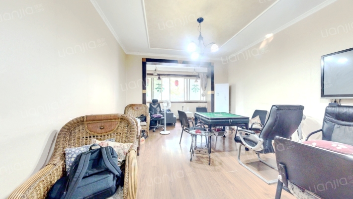 西安中路37号二手房实景图