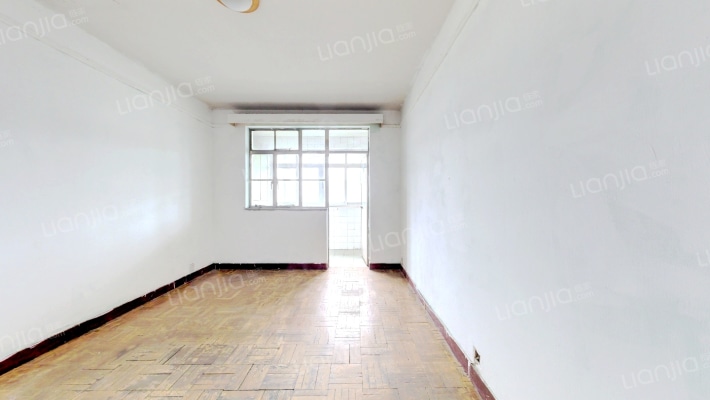 越纪公寓二手房实景图