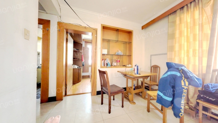 蚕花园永兴坊二手房实景图