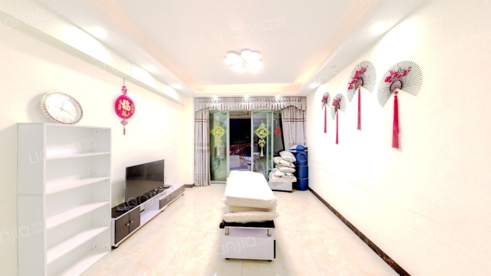 雅居乐新城都荟A区二手房实景图