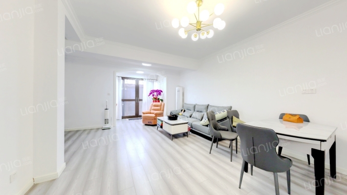 世外桃源二手房实景图