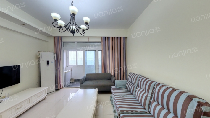 复地上城国际公寓二手房实景图