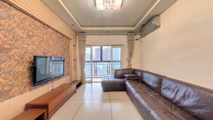 华宇春江花月二手房实景图