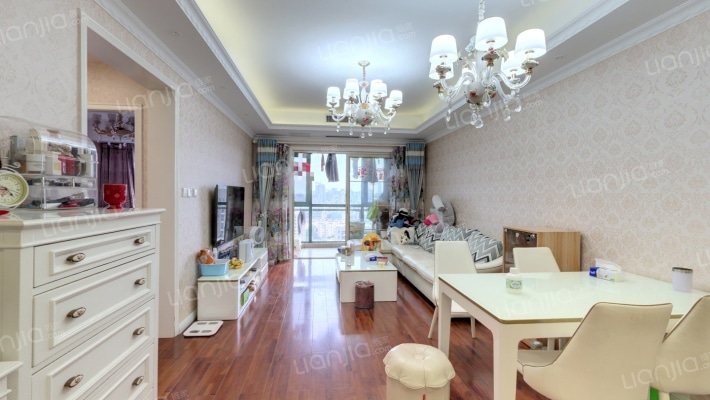 万达西地二期二手房实景图