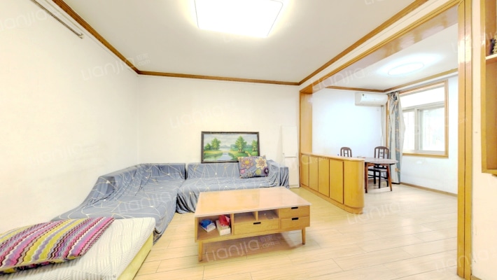 天华新村二手房实景图