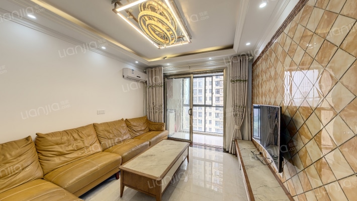 蓝光幸福满庭二手房实景图