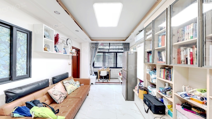 白云一街8号大院二手房实景图