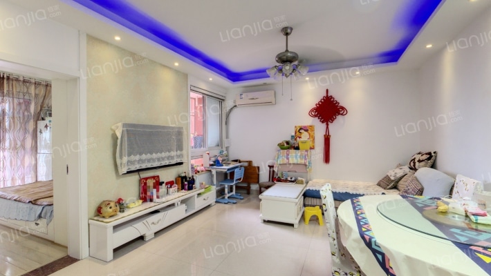 象山花园二区二手房实景图