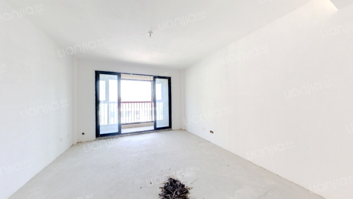 南方豪庭二手房实景图