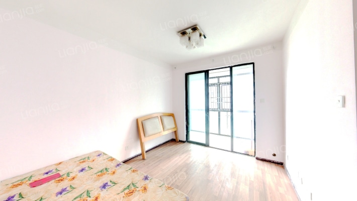 世纪城龙昌苑二手房实景图