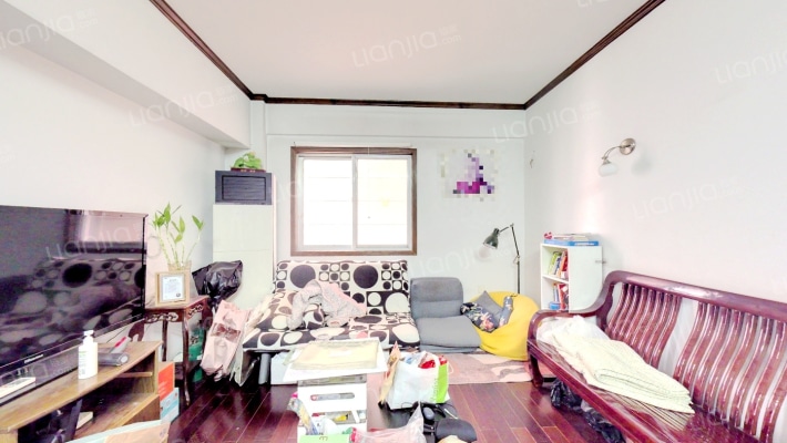 康安里小区二手房实景图