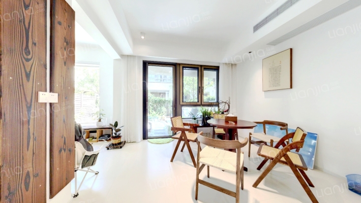 国贸佘山原墅二手房实景图