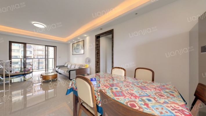 南沙湾御苑二手房实景图