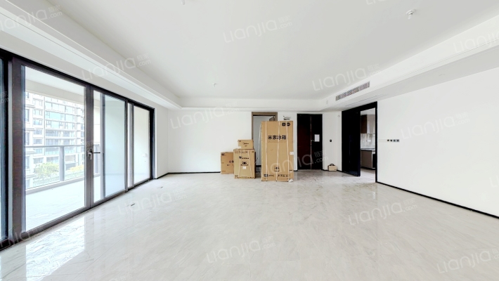 保利天珺林隐二手房实景图