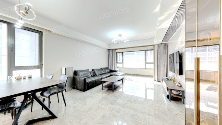 奥体铂悦府二手房实景图