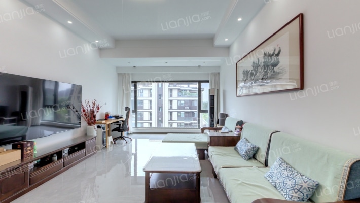 保利天汇二手房实景图