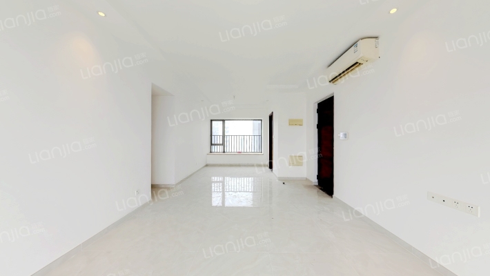 中海左岸岚庭二手房实景图