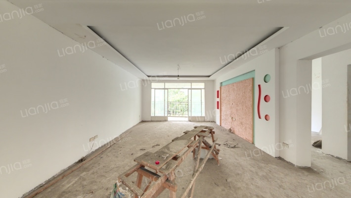 水晶苑二手房实景图