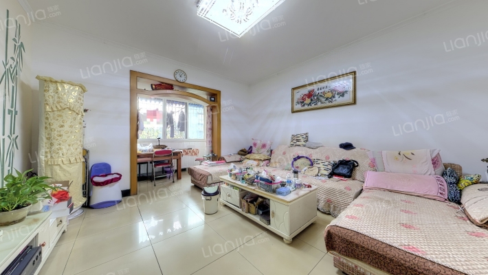 望丛西路82号二手房实景图