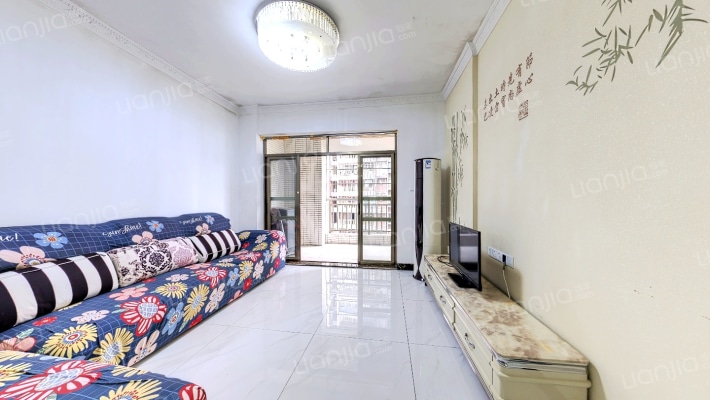 体育花园二手房实景图