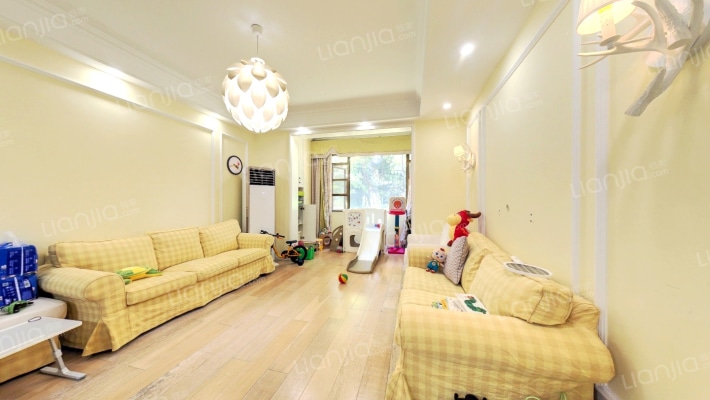 御岭春天二手房实景图