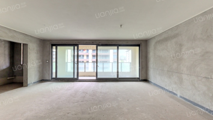 融创九棠府二期二手房实景图