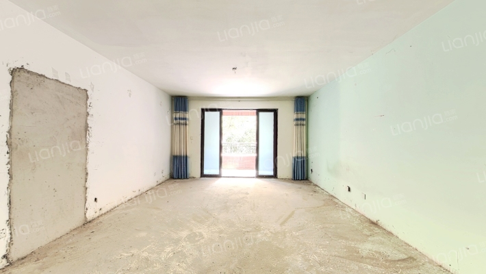 保利紫晶山二手房实景图