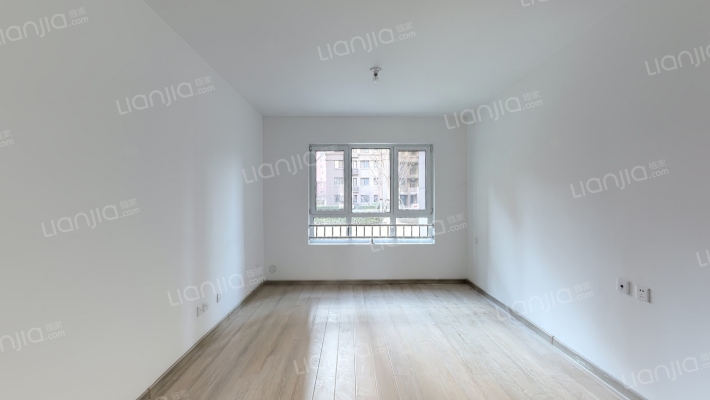 辰府嘉苑二手房实景图