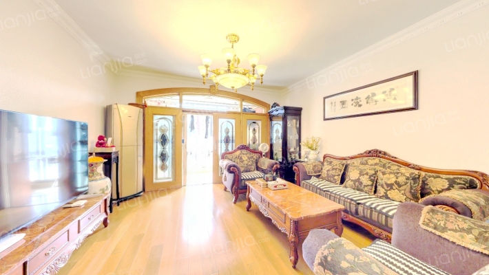 思致公寓二手房实景图