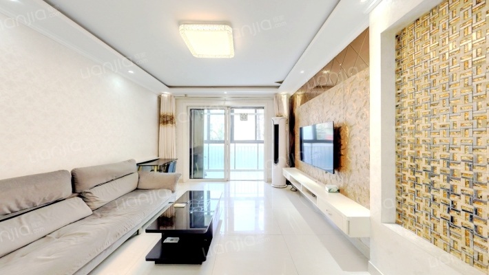 东方龙湖湾东湖苑二手房实景图