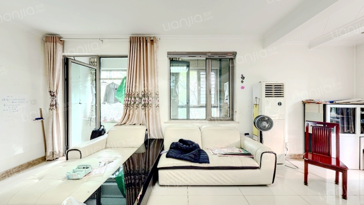 绿城百合花园二手房实景图