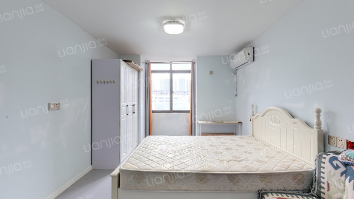 中振湖霞郡二手房实景图