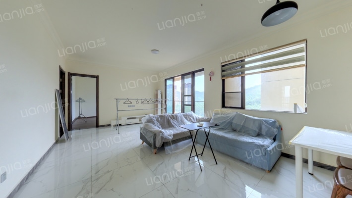 群峰花园二手房实景图