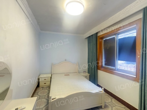 整租·鼓楼南街70号 3室1厅 东南