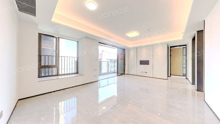 鸿荣源博誉府二手房实景图