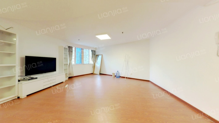 天安高尔夫花园二手房实景图