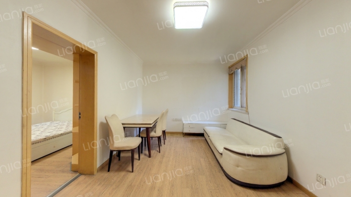 摄山星城步青苑二手房实景图