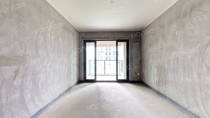 融创云湖十里G区二手房实景图