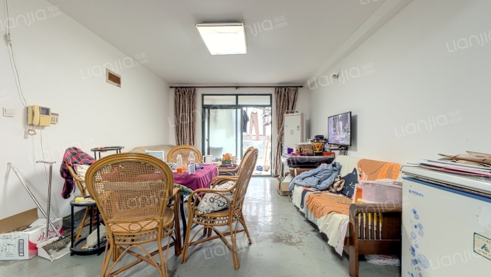 水韵华庭二手房实景图