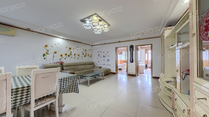 新中小区西院二手房实景图