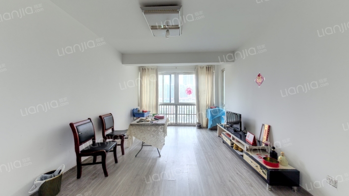 恒泰米兰堡二手房实景图