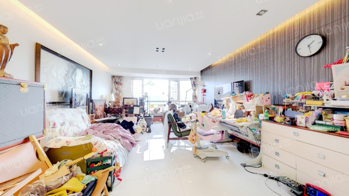 明秀山庄A区二手房实景图