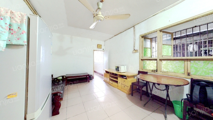 地母亭小区二手房实景图