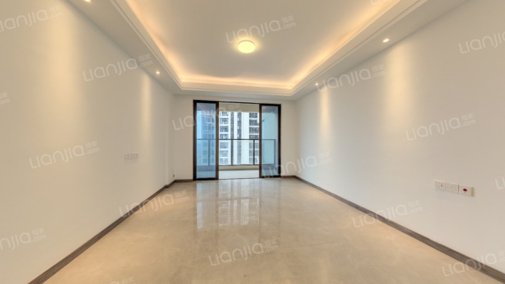 国润月湖郡二手房实景图