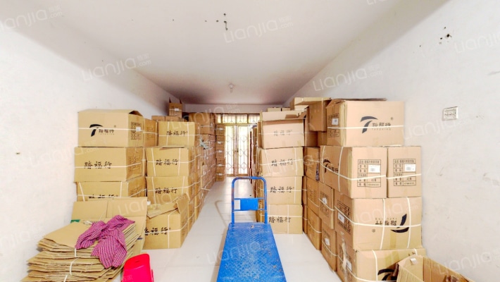 璟泰赢家广场二手房实景图