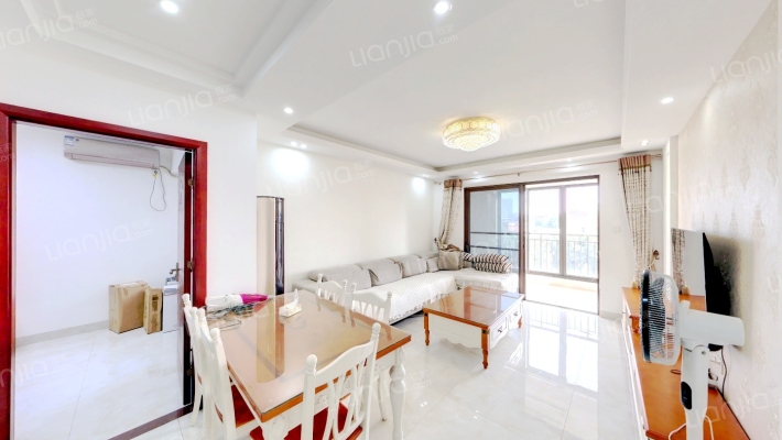 橡树湾二手房实景图